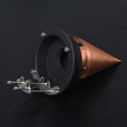 Source de référence à corps...